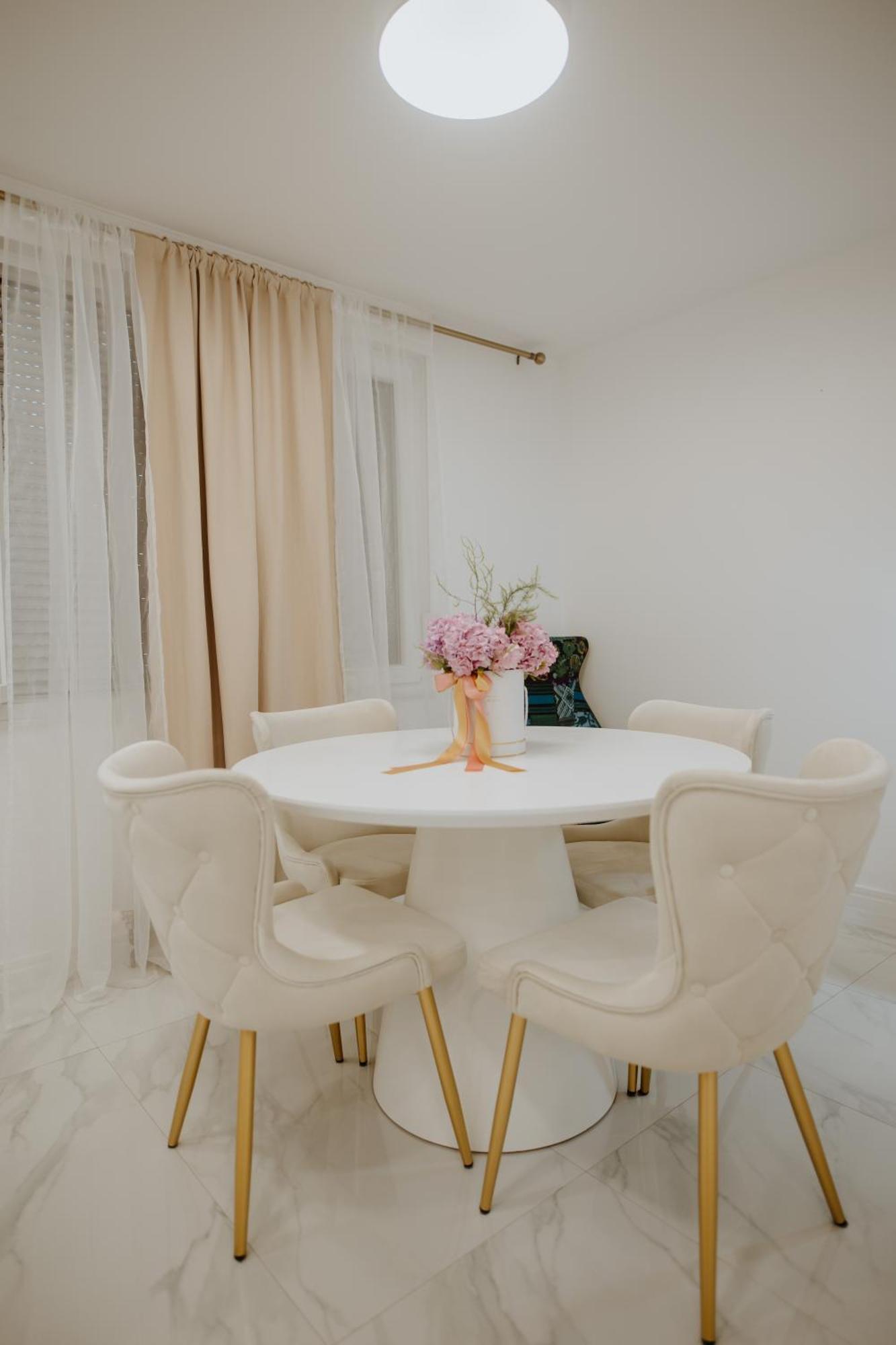 Apartman 007 Вуковар Экстерьер фото
