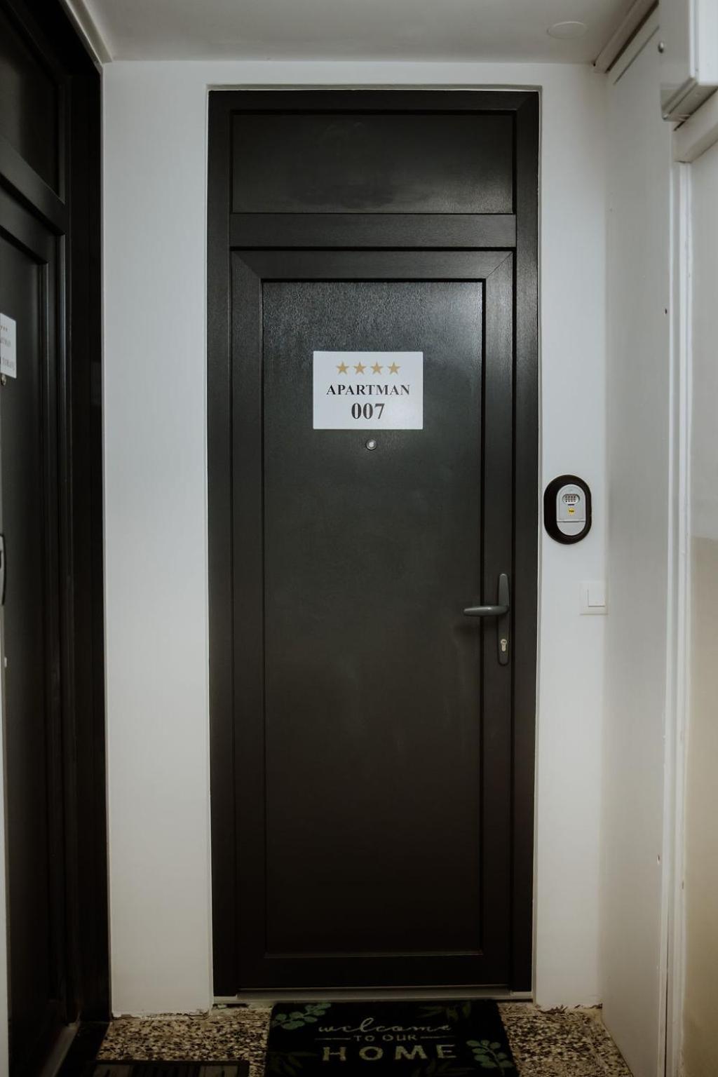 Apartman 007 Вуковар Экстерьер фото